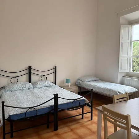 Homestay La Stazione Livorno