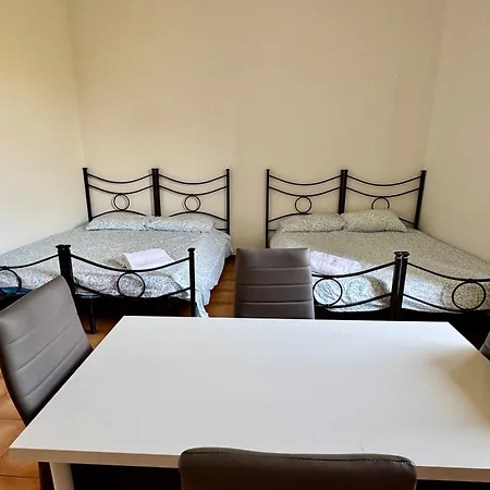 La Stazione 民宿 利沃诺